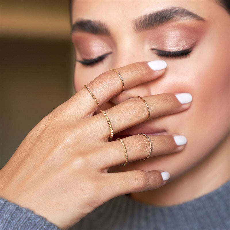 Dainty Crown Ring